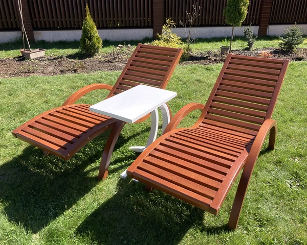 Leżak drewniany ogrodowy